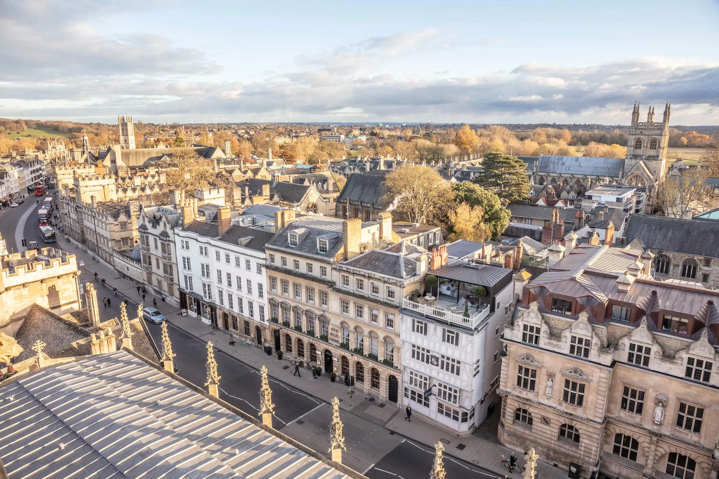 0007 - 2018 - St Mary's Church - Oxford - High Res - Old Bank Hotel Quod View - Web Hero