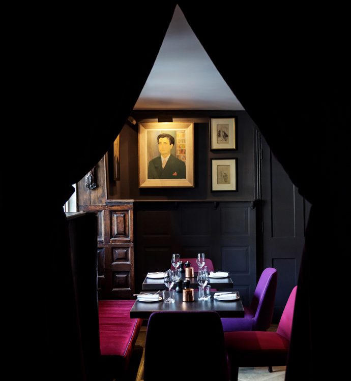 0012 - 2014 - Parsonage Grill - Oxford - Low Res - Pike Room Private Dining - Web Feature