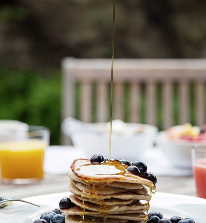 0033 - 2014 - Parsonage Grill - Oxford - Low Res - Breakfast Blueberry Pancakes - Web Feature