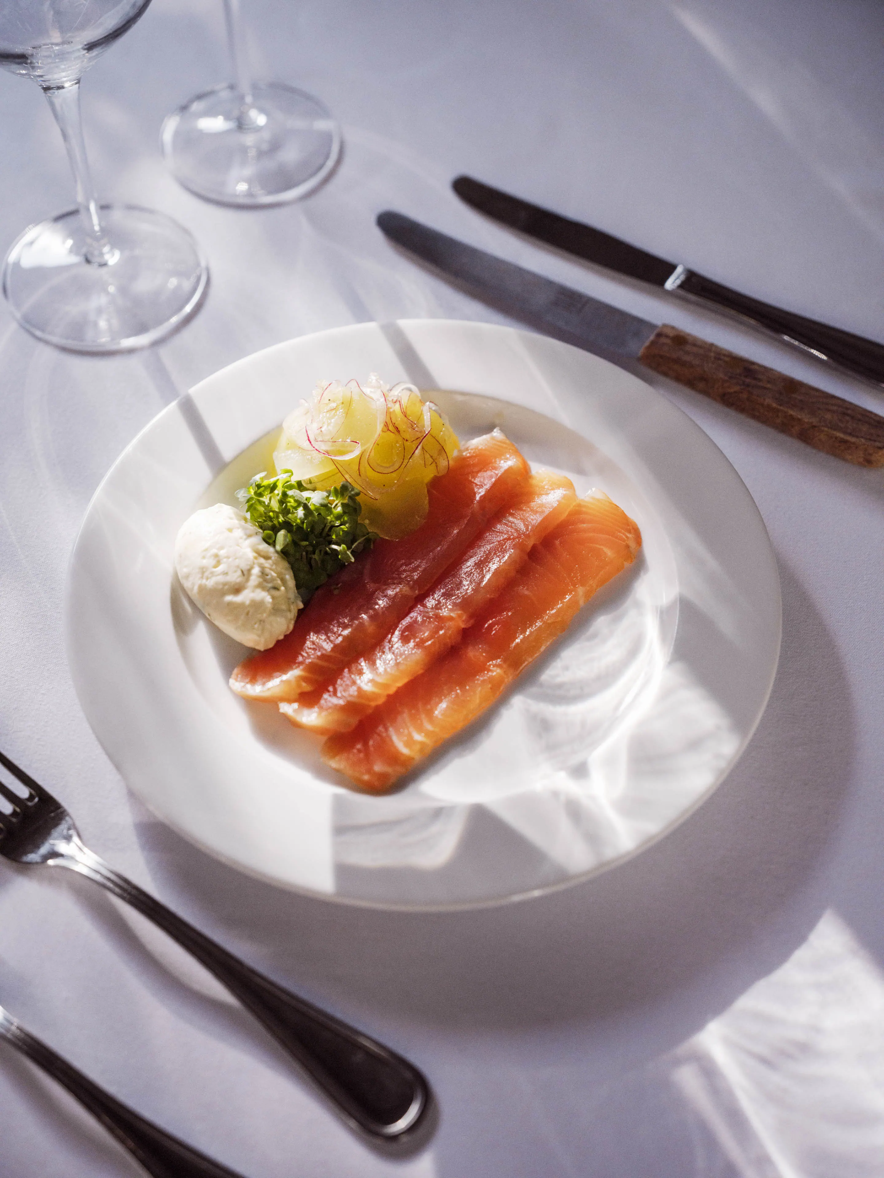 0002 - 2021 - Parsonage Grill - Oxford - High res - Salmon Seafood Gravalax - Web Hero