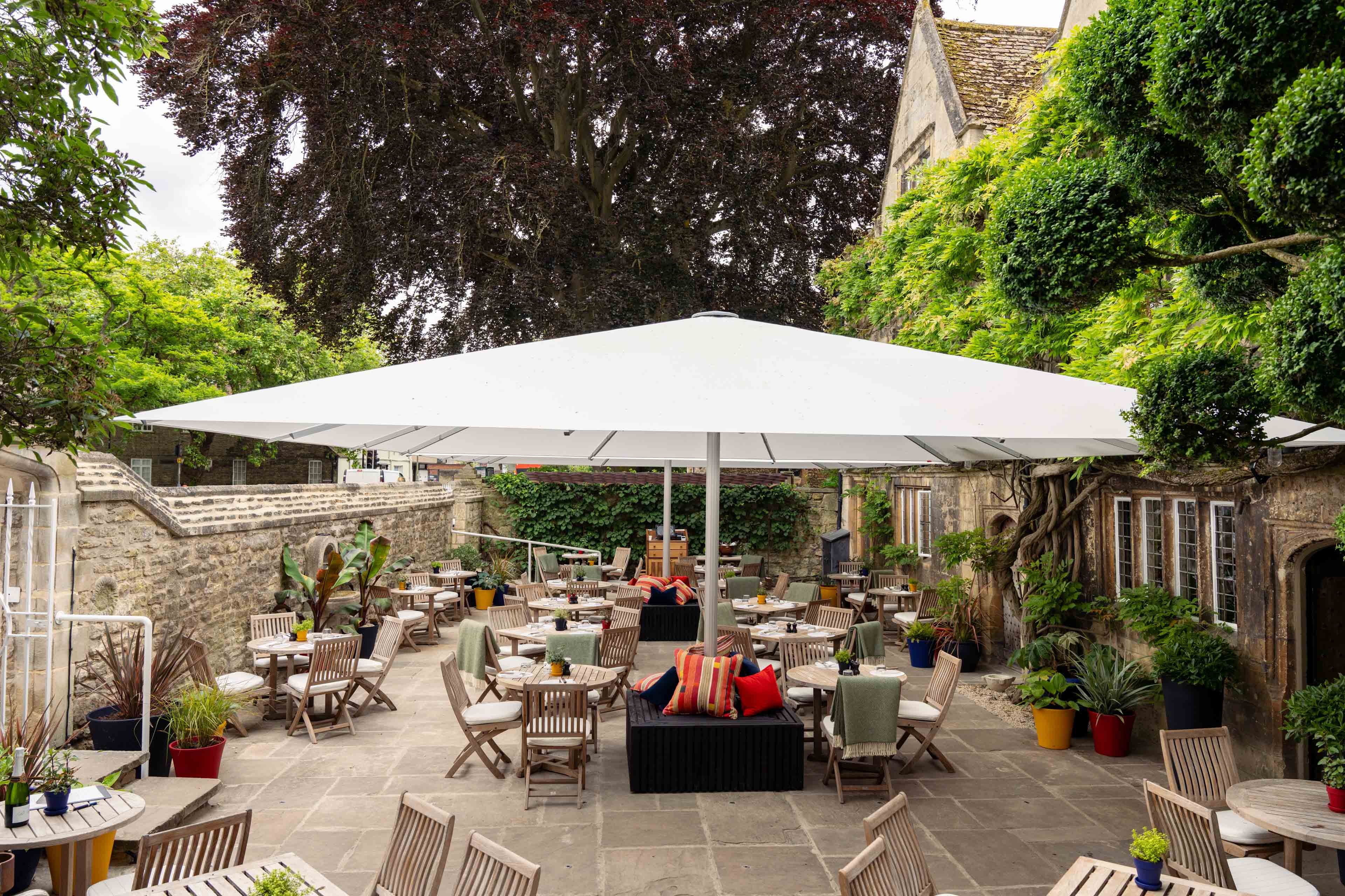 A7R03754 - 2024 - Parsonage Grill - Oxford - High res - Outdoor Terrace Exterior X - Web Hero